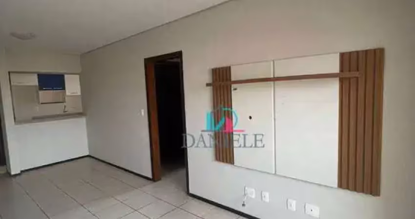 Apartamento com 2 dormitórios à venda, 72 m² por R$ 315.000,00 - Centro - Araraquara/SP