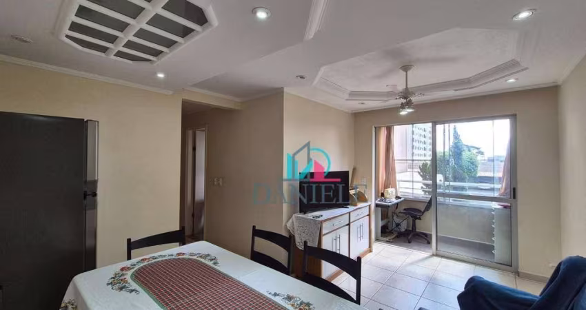 Apartamento com 3 dormitórios à venda, 65 m² por R$ 330.000,00 - Vila Xavier (Vila Xavier) - Araraquara/SP