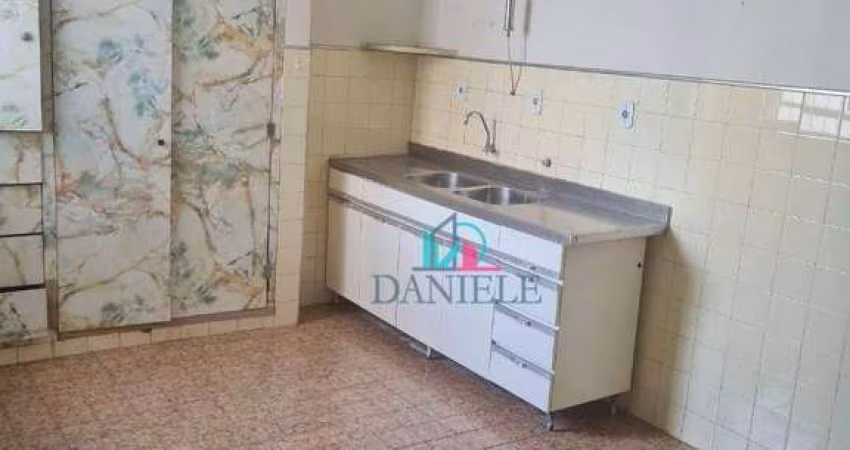 Casa com 3 dormitórios à venda, 119 m² por R$ 220.000,00 - Centro - Araraquara/SP