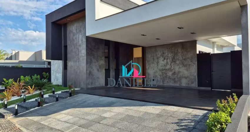 Casa térrea com 3 suítes localizada no condomínio damha.