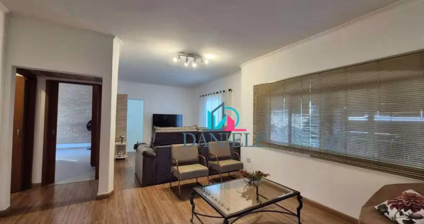 Casa térrea com 2 dormitórios localizada na vila xavier.
