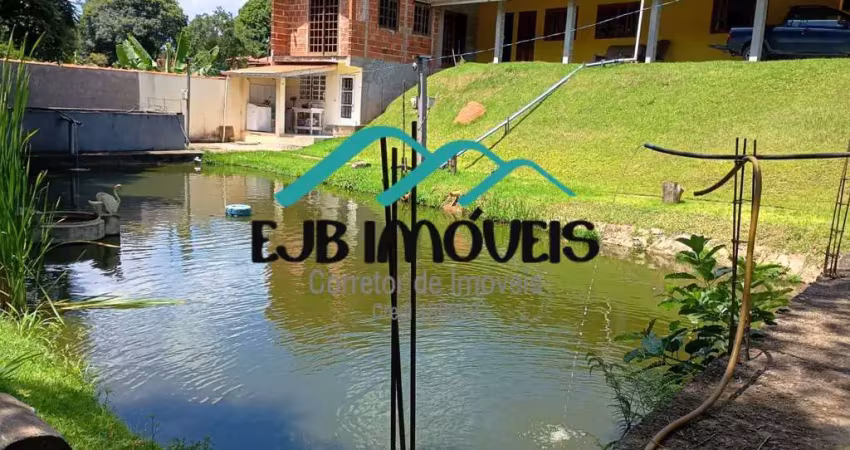 Casa com 3 quartos à venda no Centro, Pinhalzinho 