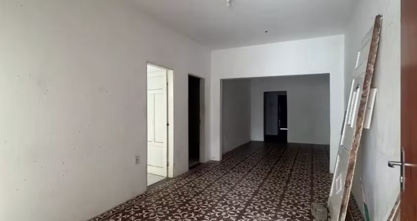 OPORTUNIDADE de comprar seu ponto comercial.