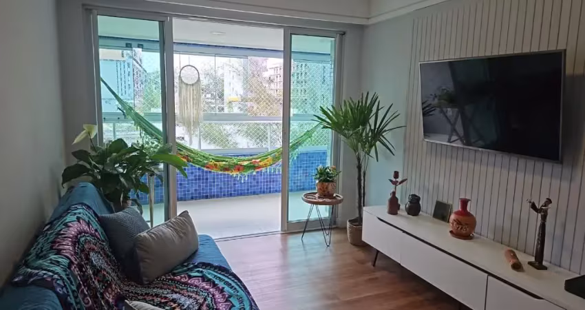 Apartamento espaçoso com 3 quartos, sendo duas suítes. jardim oceania