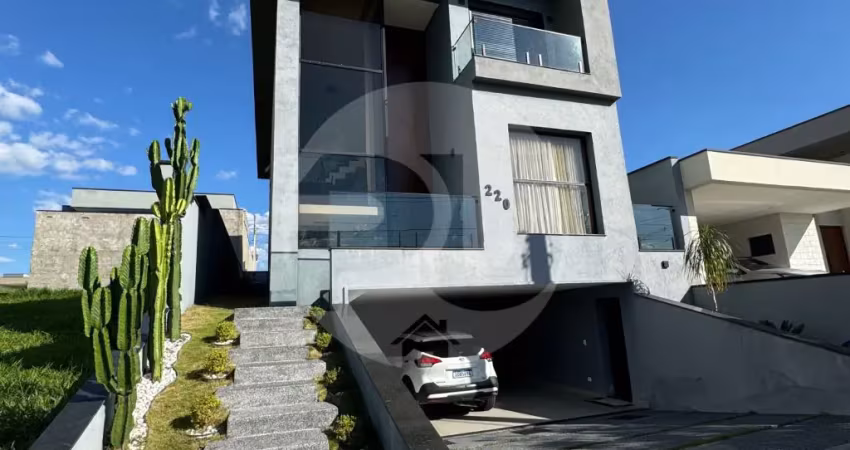 Lindo Sobrado à Venda no Condomínio Malibu em Caçapava