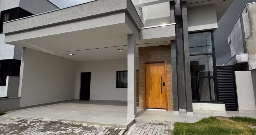 Casa térrea a venda em Condomínio fechado em Caçapava