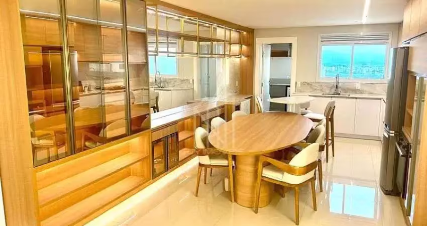 Apartamento com 3 quartos para alugar na Rua 3770, 450, Centro, Balneário Camboriú