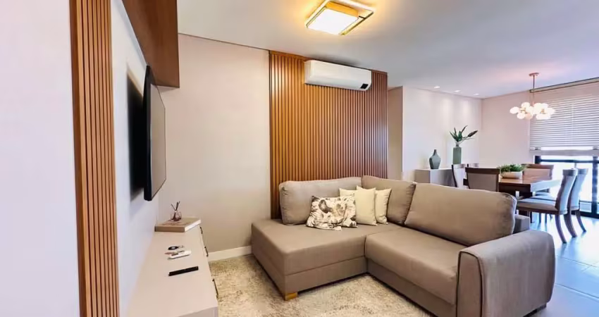 Apartamento com 3 quartos para alugar na Rua Carola Coelho, 128, Balneário Santa Clara, Itajaí