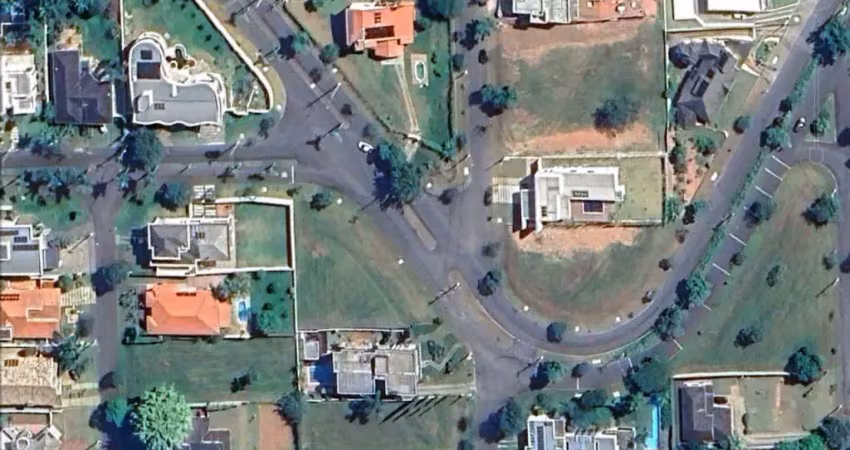 Terreno à venda no cond. mirante do vale - esquina com 1.035 m² em leve aclive - vista maravilhosa