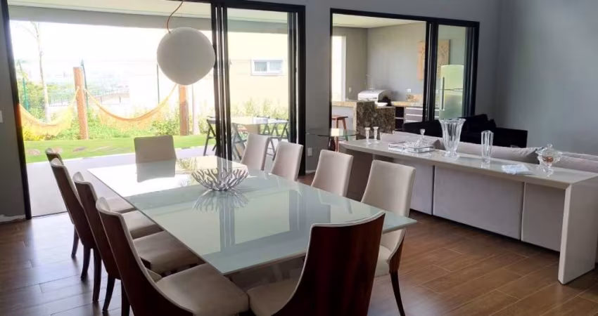 Casa à venda no Cond. Reserva do Paratehy com 4 SUÍTES, 490 m² construção de Urbanova - São José dos Campos/SP