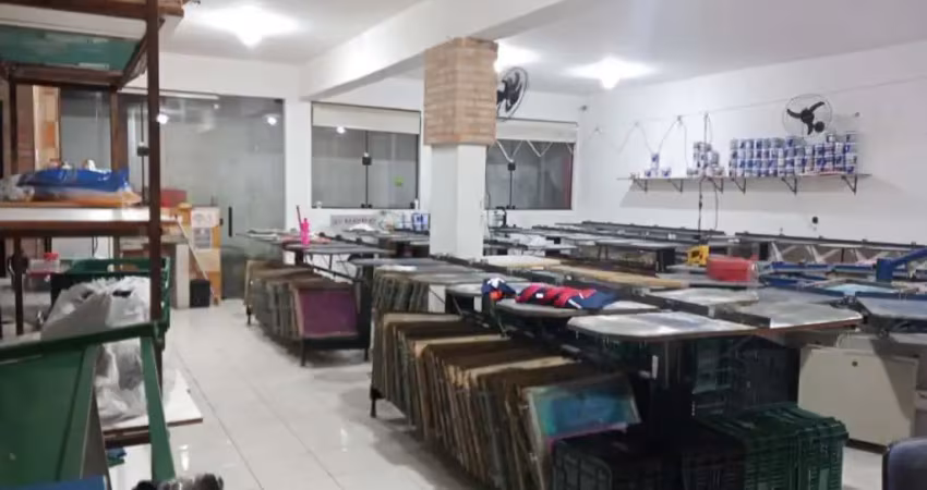 Casa comercial - Bosque dos Eucaliptos