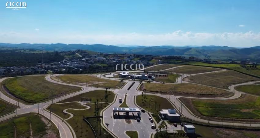 Terreno em cond. terras alpha de esquina com 505,00 m² em declive com vista para as montanhas - proximo lazer e portaria