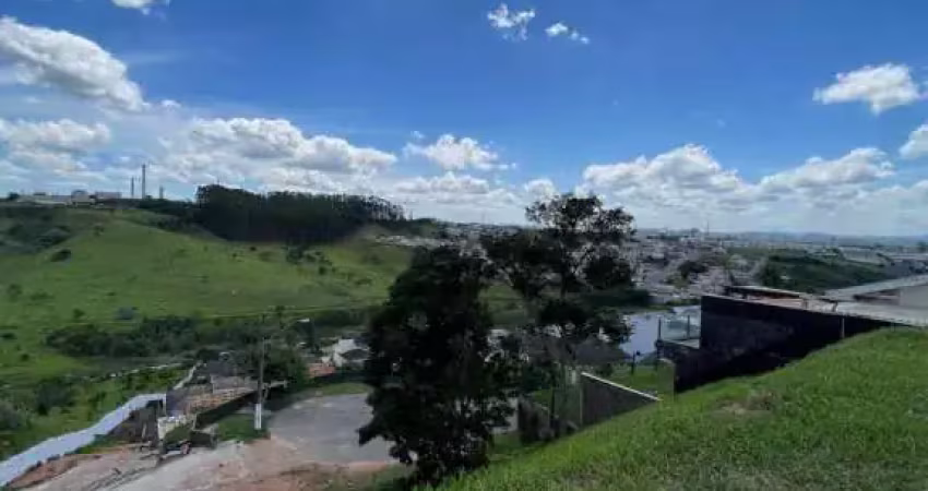Terreno no  mirante do vale, com posição previlegiada no condominio.