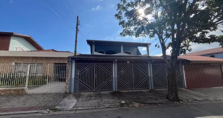 Excelente Sobrado da Reserva do Bosque com Edicula Terreno Inteiro 250 m²