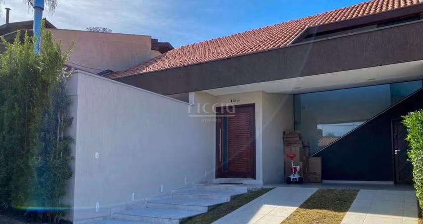 Casa no Urbanova - Térrea com mezanino - Condomínio no Recanto da Serra 3 Suítes (1 Americana) 180 m² de Construção