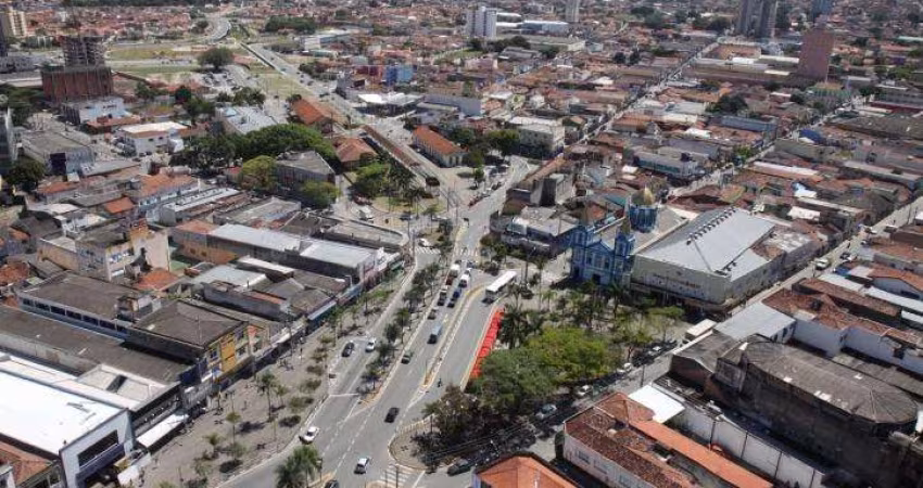 Terreno à venda, 4300 m² por R$ 12.900.000,00 - Jardim Esper - Jacareí/SP