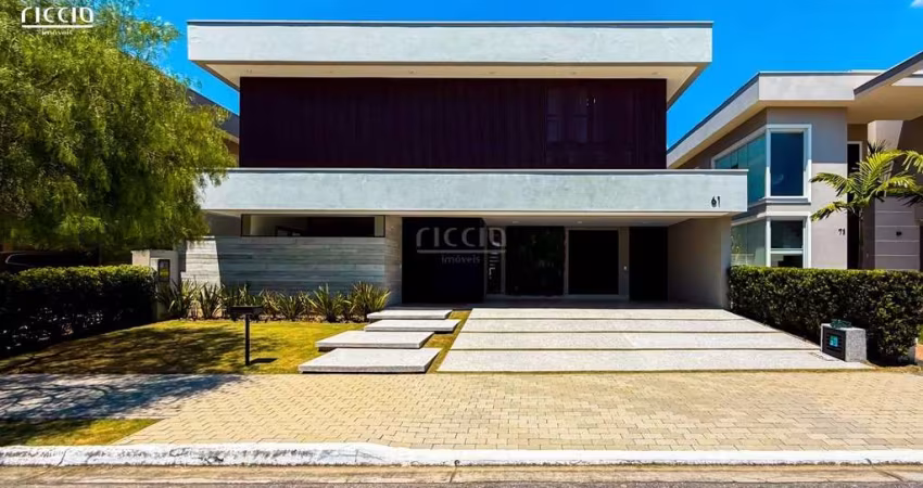 Sobrado Luxuoso - Muita Privacidade - 480 m² Útil - 3 SUÍTES (*Sala revers. 4º Suíte) + Escritório. Cond. Jardim do Golfe 3 - Com Elevador 4  Vagas
