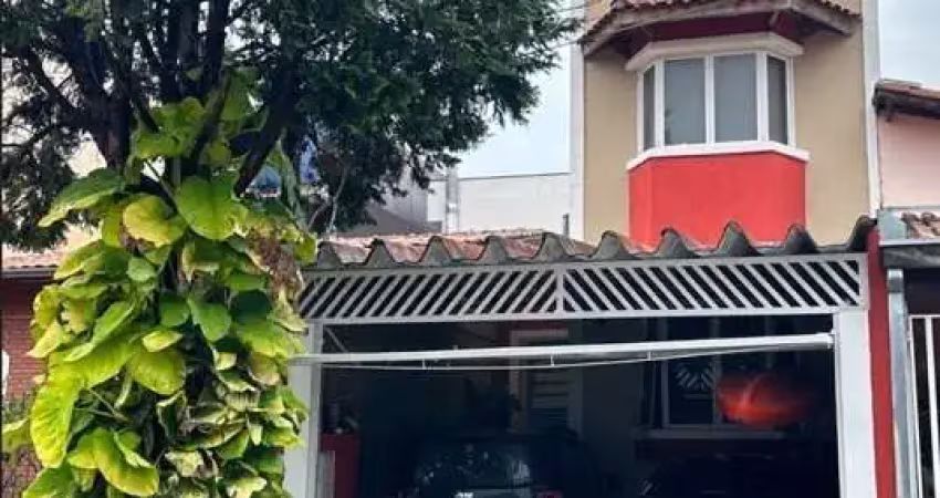 Sobrado com 4 dormitórios à venda, 180 m² por R$ 615.000,00 - Bosque dos Eucaliptos - São José dos Campos/SP