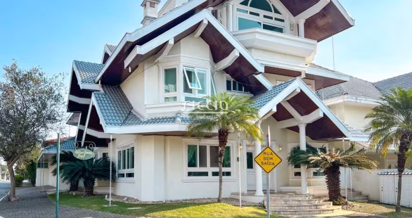 Casa em Condomínio no Jardim Aquarius