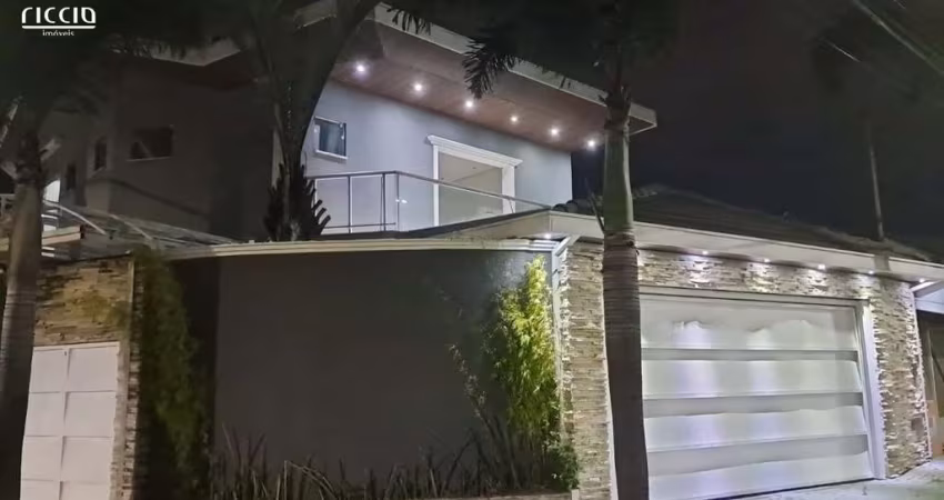 Casa comercial a venda na zona sul de São José, com 430m² de área construída! e piscina