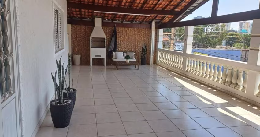 Casa lote inteiro a Venda no jardim satelite