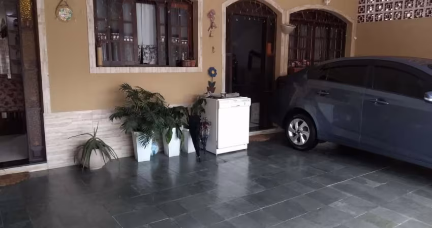 Casa Sobrado com piscina no Vista Verde com 3 dormitorios 02 suítes Vista Verde