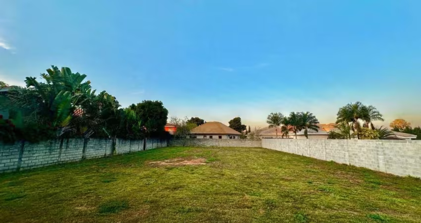 Terreno plano no condomínio Mirante do Vale em Jacareí