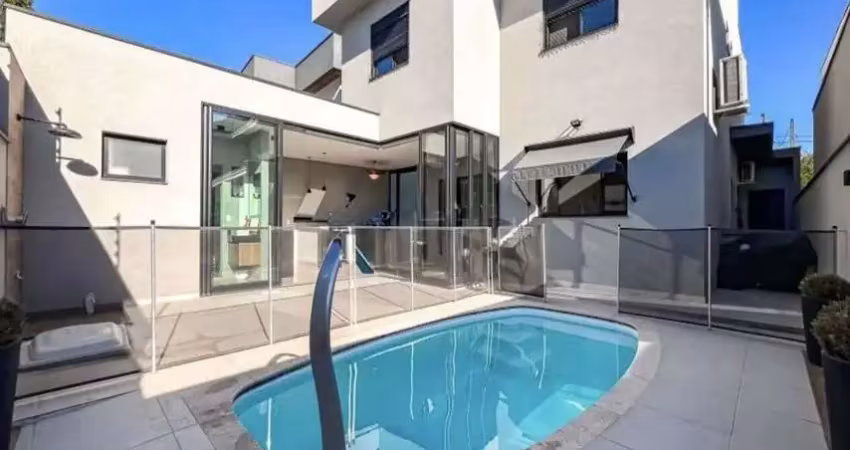 Casa à venda com 5 suítes à venda, 250 m² Urbanova - SJCampos/SP