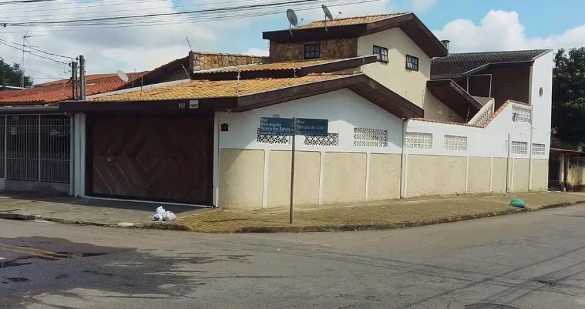 Casa, grande, confortável Morumbi, SJC, toda reformada