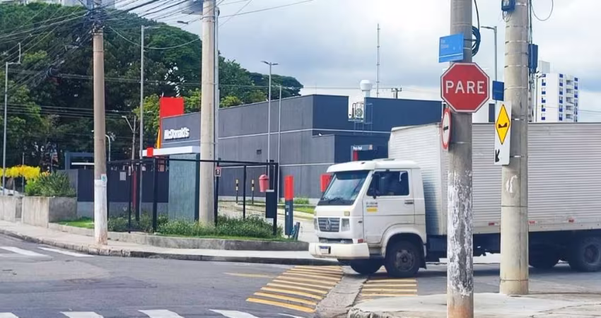 Casa Residencial/Comercial no Parque Industrial