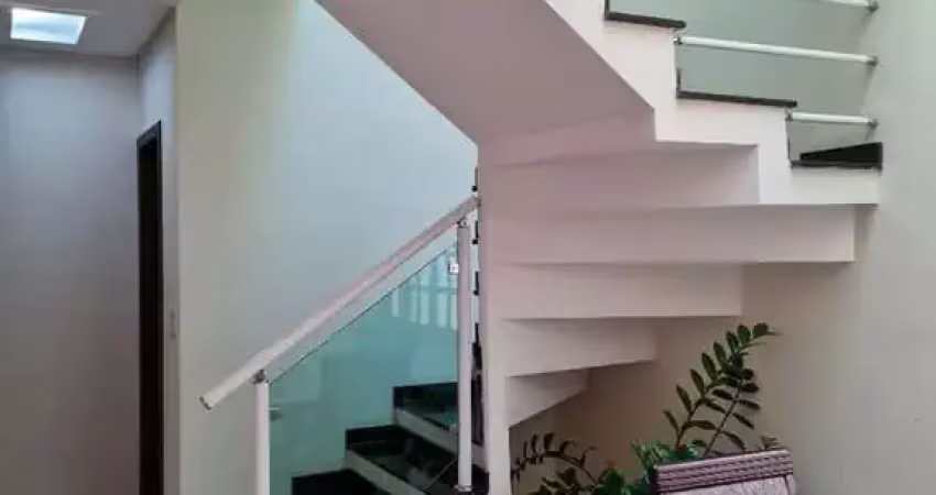 Sobrado a venda Jardim Rodolfo - Dormitórios: 3 dormitórios