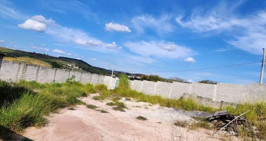 Terreno à venda com 559m2 no Portal dos Pássaros(próximo a Embraer) em São José dos Campos