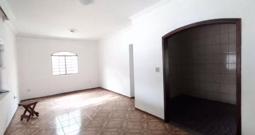Casa Térrea com 3 dormitórios à Venda no Jardim Satélite em São José dos Campos
