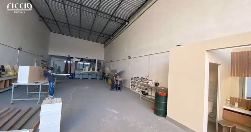 Galpão à venda com 400m2 no Portal dos Pássaros em São José dos Campos