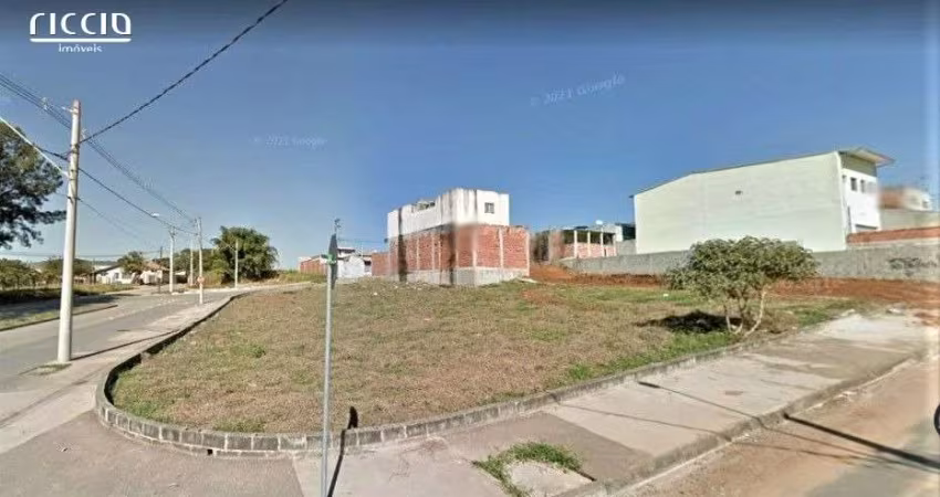 Terreno com 467,48 m² no Loteamento Jardim Helena em São José dos Campos