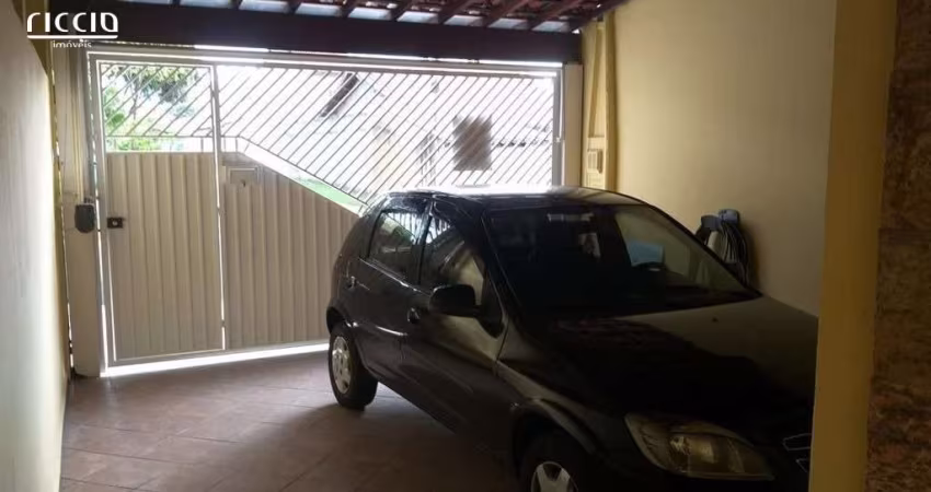 Casa  com 3 dormitórios em Palmeiras de São José  em São José dos Campos