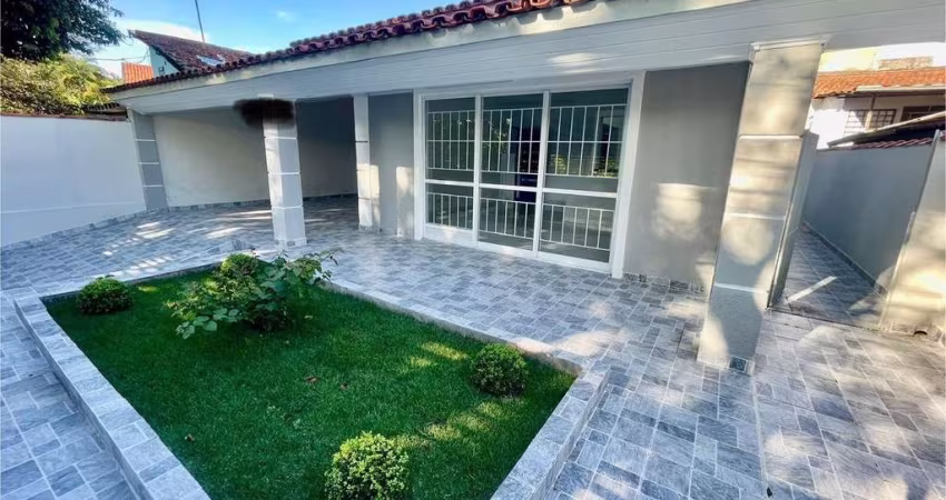 Casa reformada terrea no Jardim Satélite
