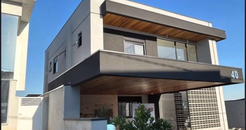Casa à venda em Condomínio Ruda com 4 suites -  Piscina - 2 vagas de garagem