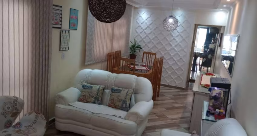 Casa à venda com 200m2 em Jardim Cruzeiro do Sul em São José dos Campos
