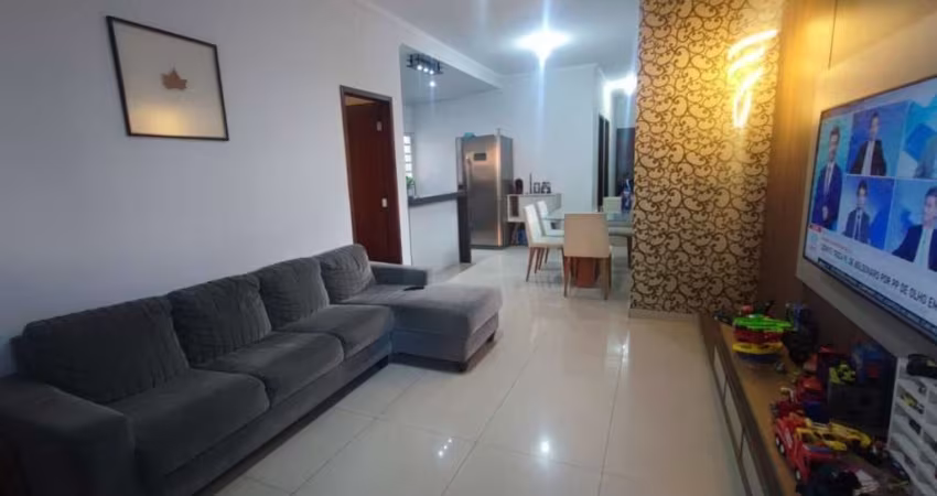 Casa à venda  com 3 dormitórios Jardim Valparaíba em São José dos Campos