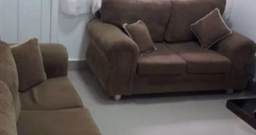 Casa com 2 dormitórios no Jardim das Indústrias em São José dos Campos.