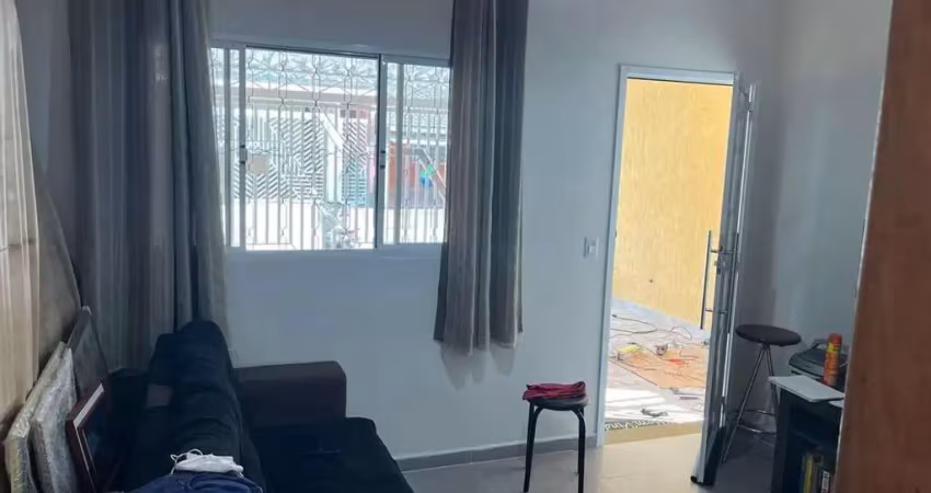 Casa à venda 2 dormitórios no Bosque dos Ipês em São José dos Campos