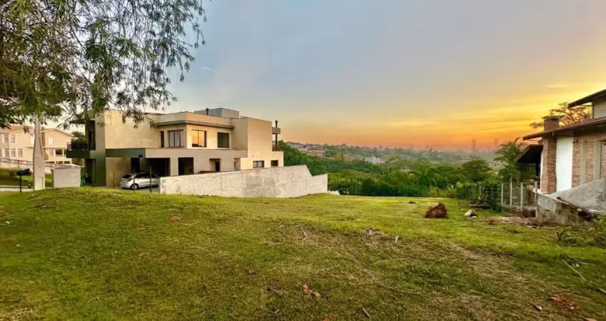 Terreno de 1.600m2 no condomínio mirante do vale - jacareí