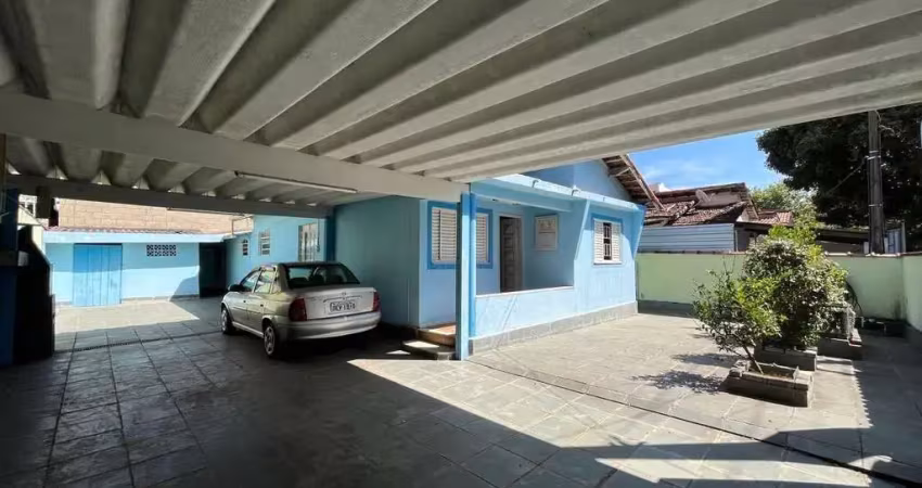 Casa com 4 dormitórios à venda, 104 m² por R$ 570.000 - Jardim Satélite - São José dos Campos/SP