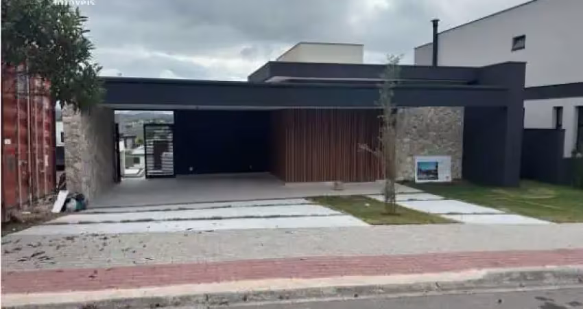 Casa a venda em Cond. Monaco no Urbanova - 3 dorm sendo 3 suites