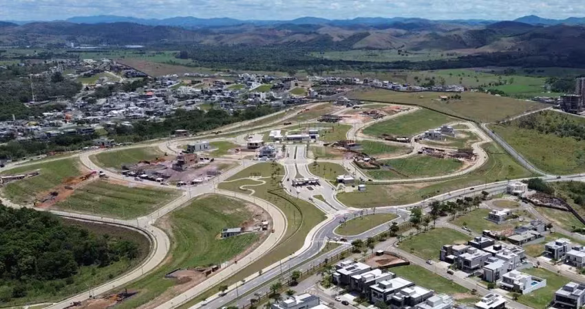 Terreno à venda com 330 m² - vista para as montanha de frente - terras alpha urbanova - proximo do lazer e da portaria