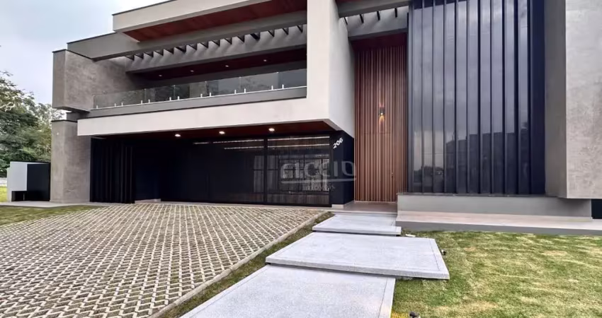 Sobrado encantador pronto para morar com 4 suítes + escritório à venda, 600 m² de construção, condominio chácara serimbura urbanova sjc-sp