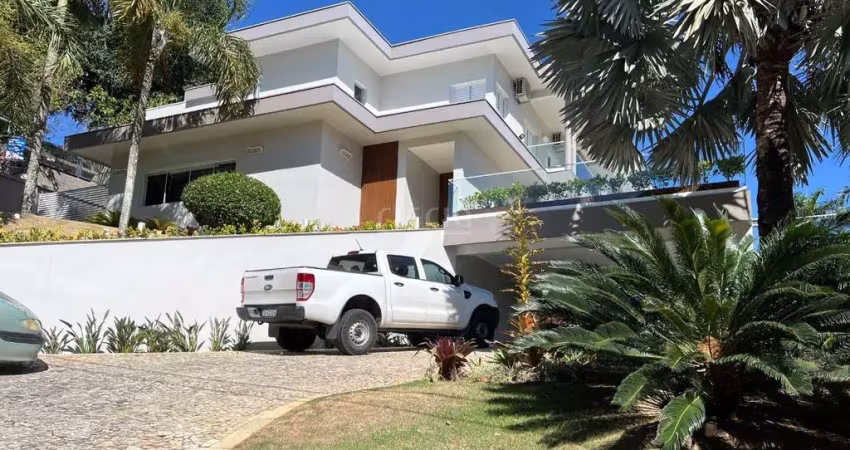 Cond. Mirante do Vale - Casa com 4 dormitórios sendo 2 Suites à venda, 500 m² de construção e 1.250 m2 de terreno, Cond. Mirante do Vale - Jacareí/SP