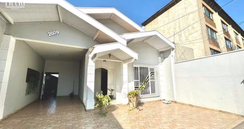 Linda casa no Jardim Satélite