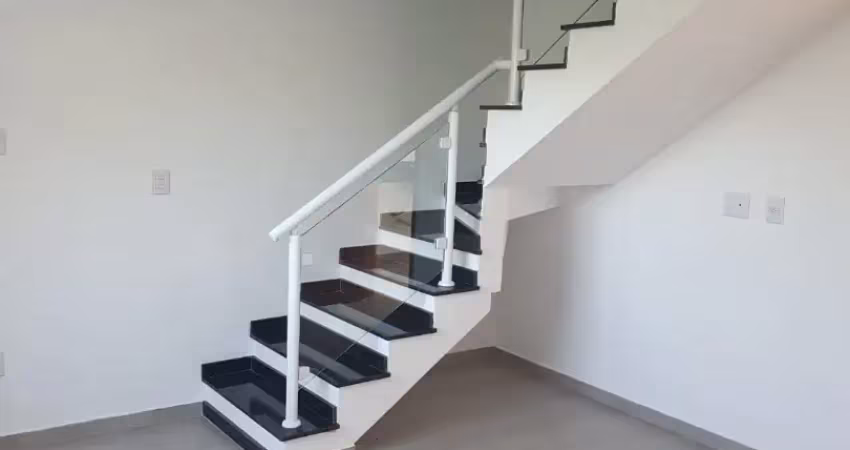 Casas assobradadas independentes – próximo à av. felipe sawaya